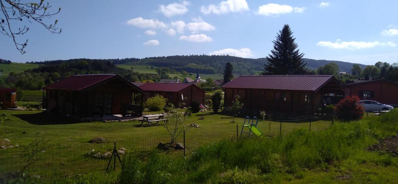 Chalets Les 5 Loups Gerbépal 外观 照片