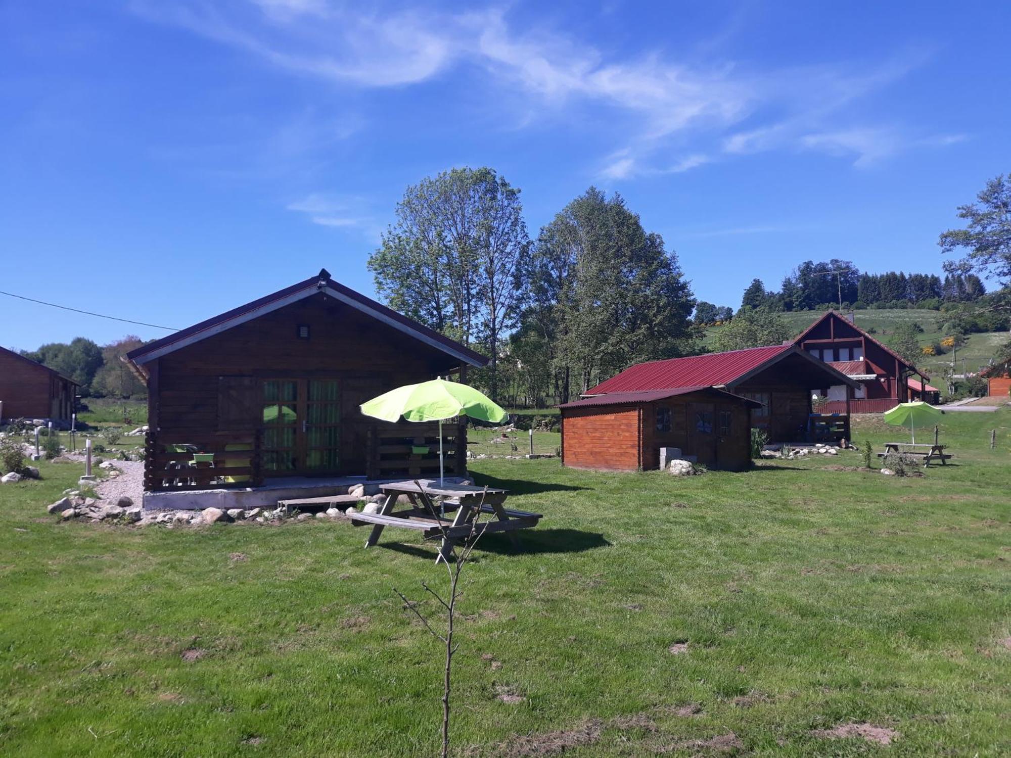 Chalets Les 5 Loups Gerbépal 外观 照片